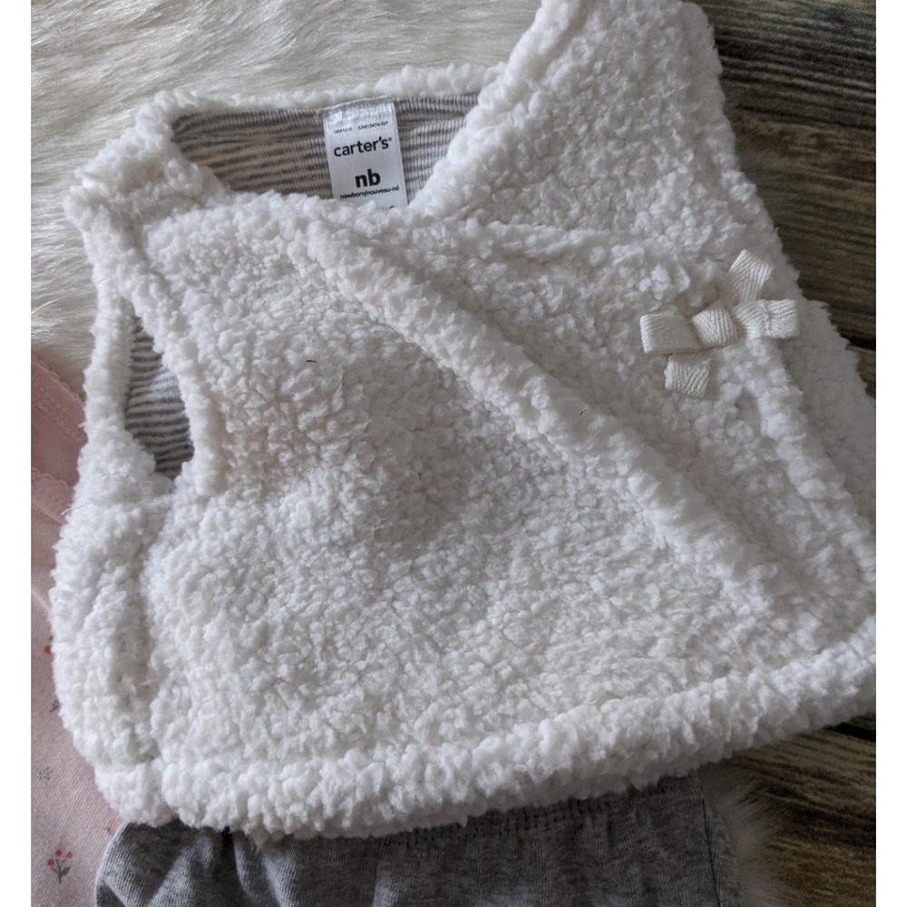 Nwt Carter's 3 piece set, fuzzy vest - Picture 5 of 5